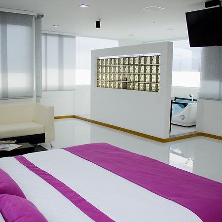 קאלי Hotel San Antonio Plaza מראה חיצוני תמונה