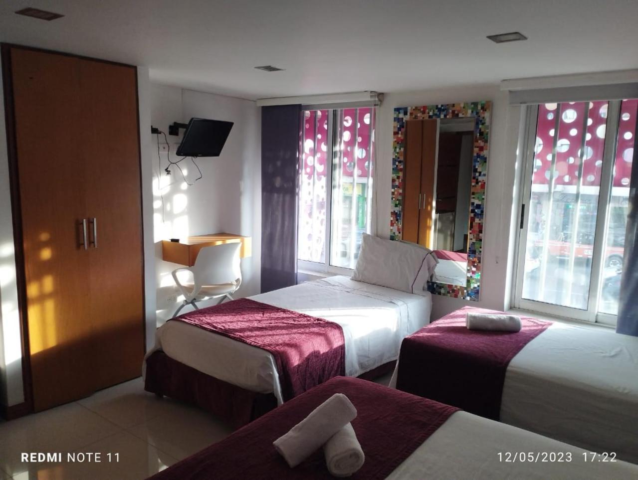 קאלי Hotel San Antonio Plaza מראה חיצוני תמונה