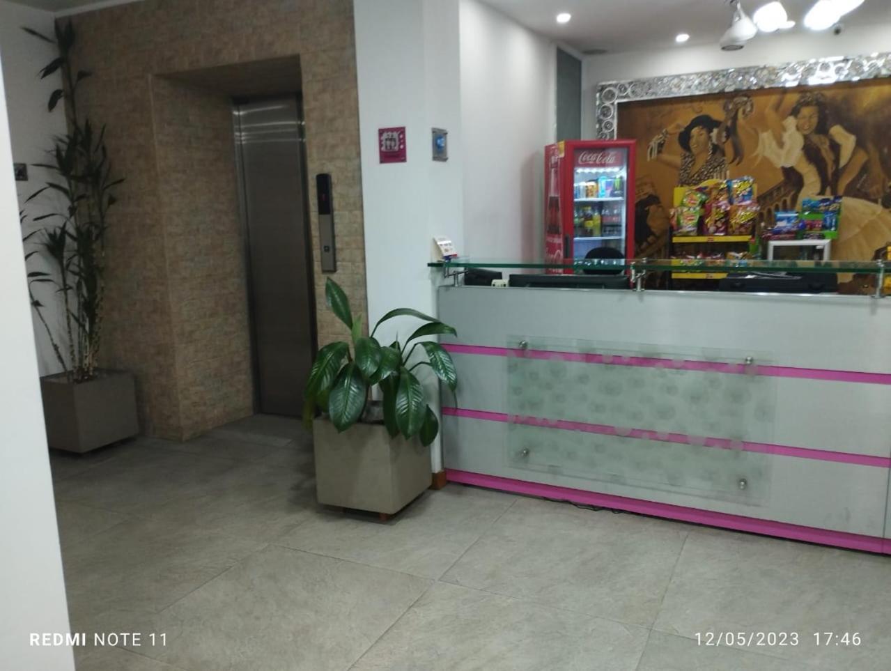 קאלי Hotel San Antonio Plaza מראה חיצוני תמונה
