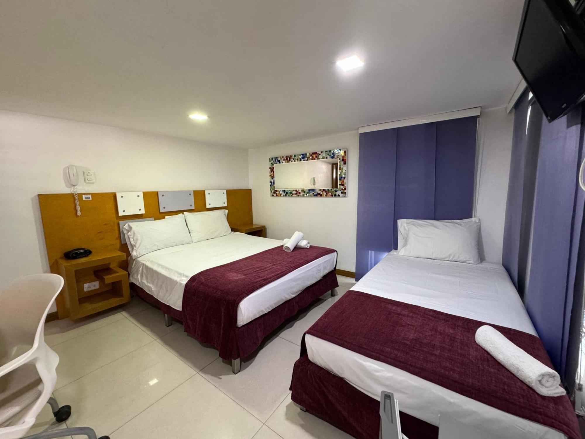 קאלי Hotel San Antonio Plaza מראה חיצוני תמונה