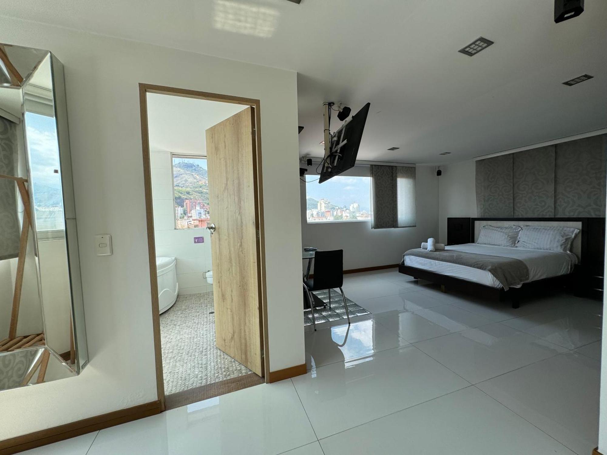קאלי Hotel San Antonio Plaza מראה חיצוני תמונה