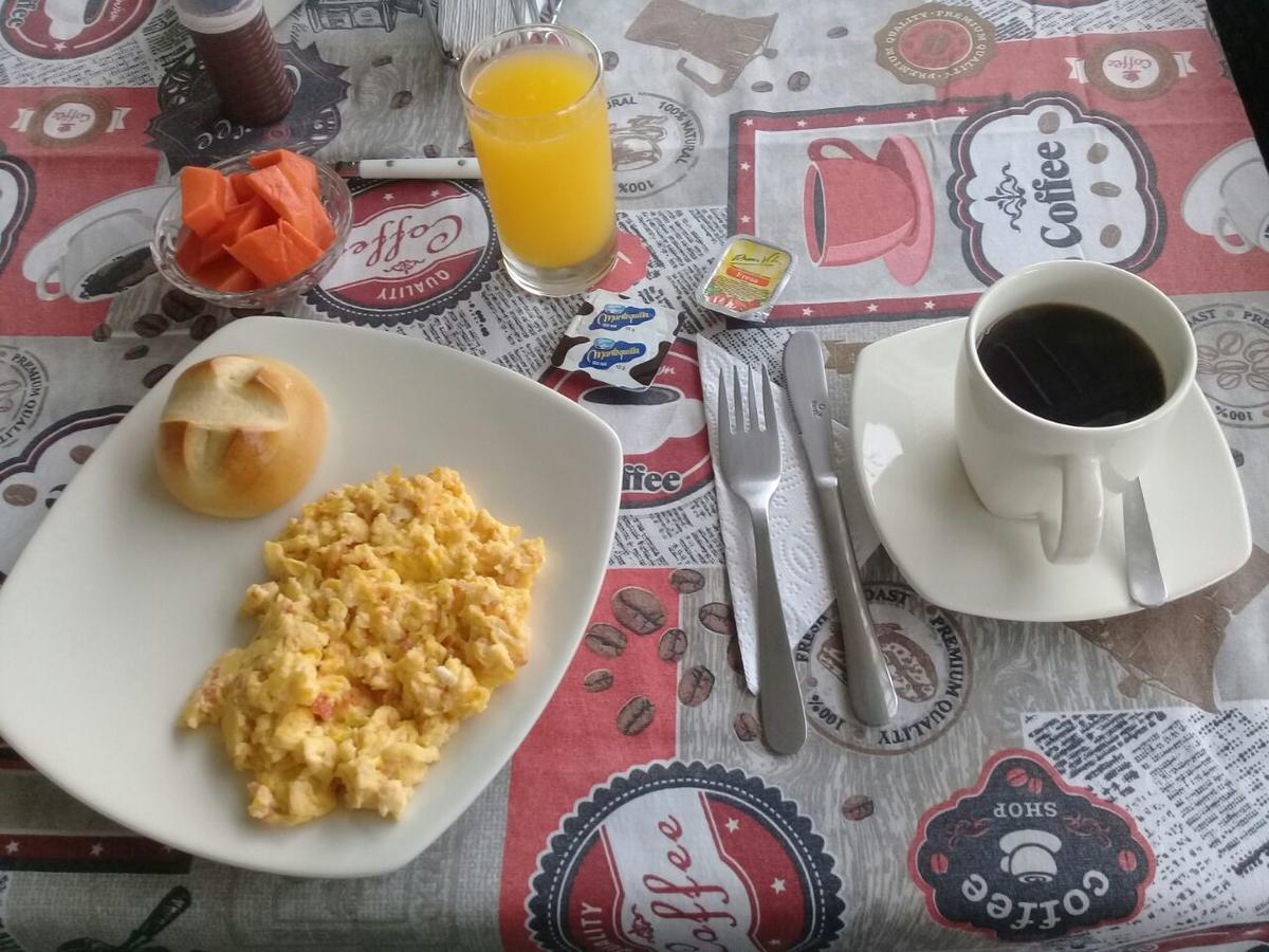 קאלי Hotel San Antonio Plaza מראה חיצוני תמונה